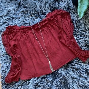 Charlotte Russe Crop Shoulder 3/4 Open Sleeve